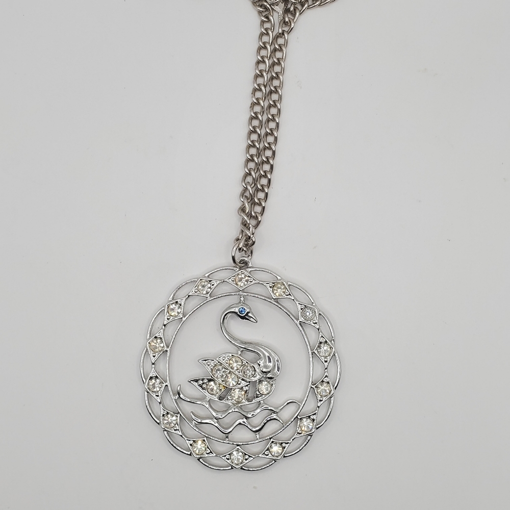 Sarah Coventry Vintage 1970 Swan Pendant/Necklace Blue Eye Rhinestones Sign